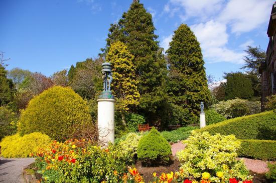 Burns Monument and Gardens